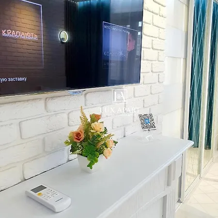 Lux Апартаменты В Центре Караганды На 45 Квартале Karagandy Dış mekan fotoğraf